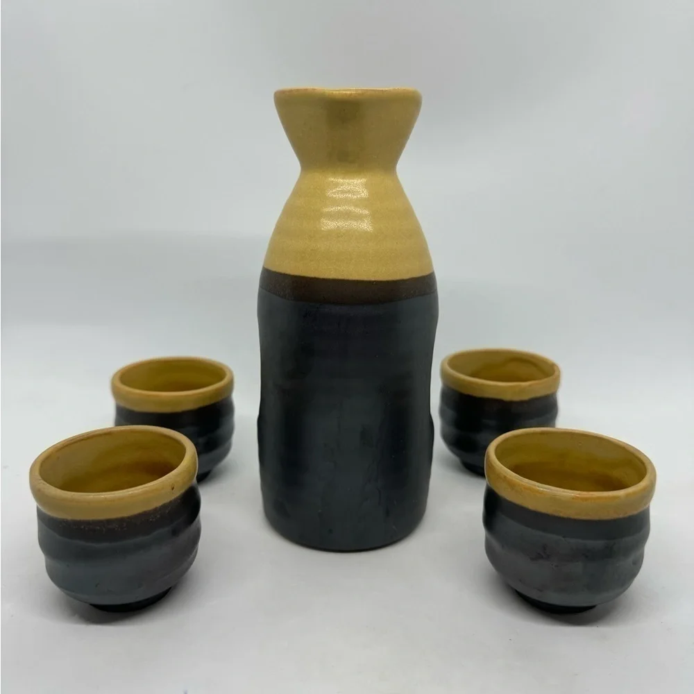 World Market Fuji 5 piece Sake Set